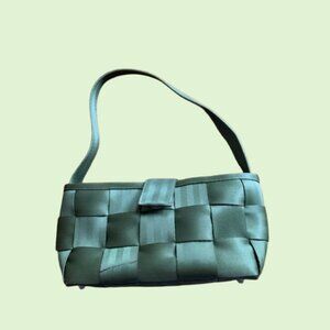 Harvey's The Original Seatbelt Bag Army Green Boxy Satchel